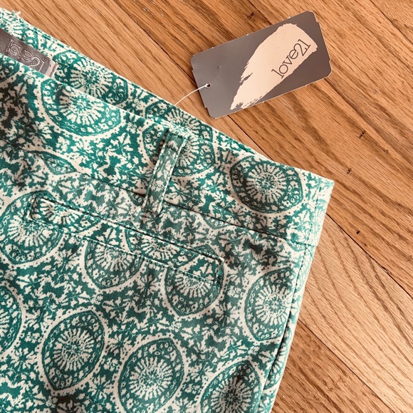 Forever 21 patterned slacks - Picture 3 of 4